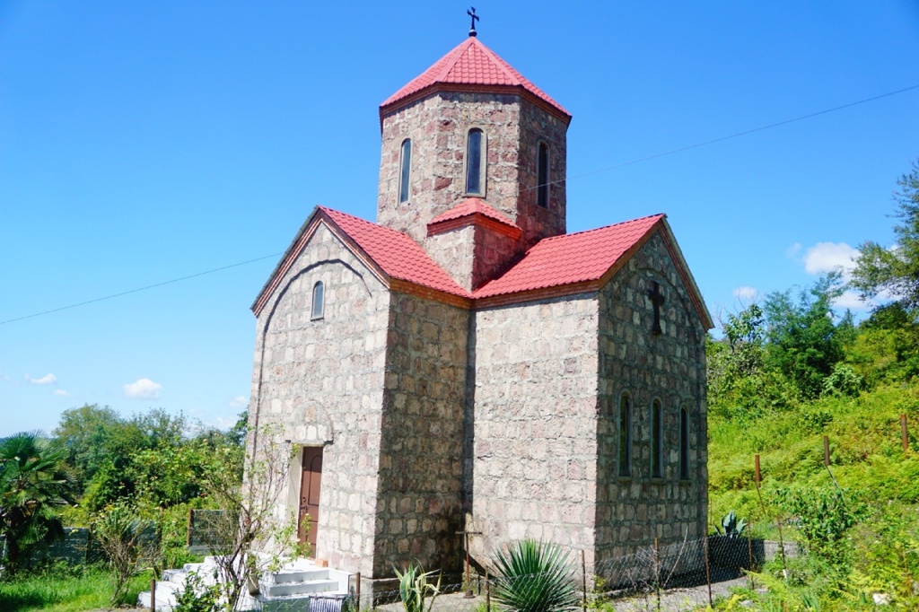 храм святого Георгия Речху.jpg