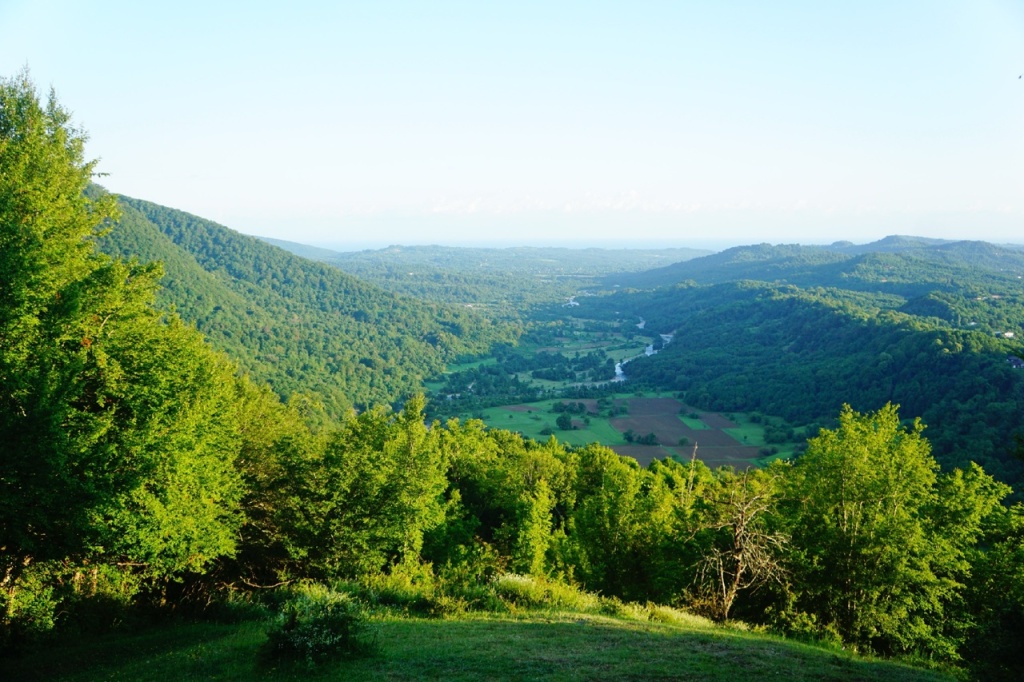 долина Аапсты.jpg