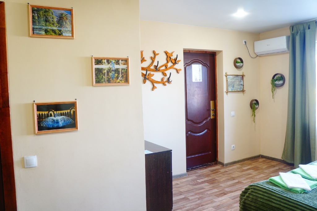 Семейный номер с балконом Кындыг.jpg