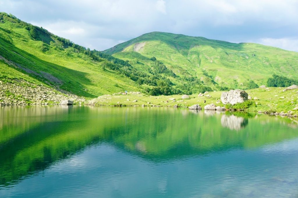 Мзы озеро.jpg