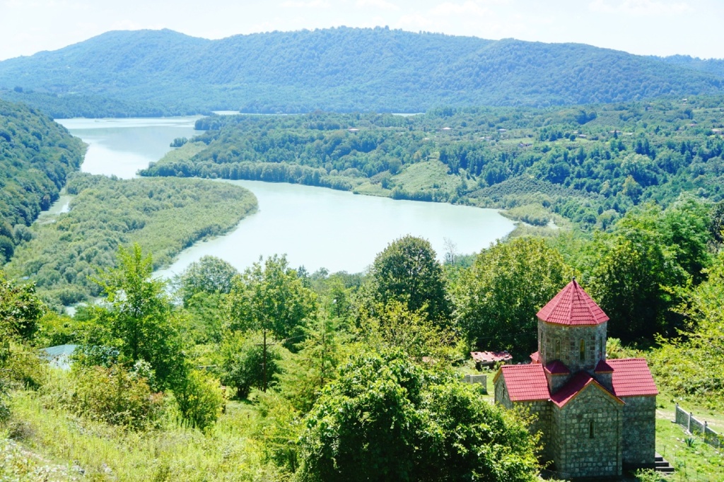 церковь святого Георгия Речху.jpg